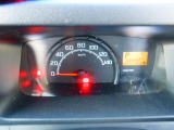 【クルマまるごとコーティング】別途有償でコーティングを施行いたします。美しい外装を保ち、洗車が楽になるボディコーティングと、抗菌・防臭効果のある内装コーティングをご用意しております。