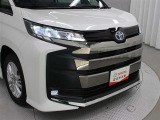 プリクラッシュセーフティに夜間歩行者と自転車運転者、昼間自動二輪車の検知機能を追加するなど機能を強化した、「Toyota Safety Sense」を装備しています。