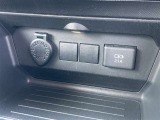 運転席にも USB