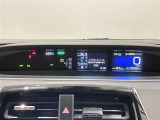 シンプルでとても見やすいメーターパネルとなっております!