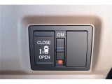 左側電動スライドドアで乗り降りらくらく♪