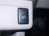 運転席シートヒータースイッチ