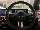 握りやすいハンドルの形状をしておりますので、お客様の運転をサポートしてくれます!