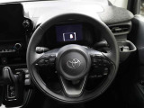 各操作スイッチなどもハンドルから手を放すことなく操作可能で安全運転に支援いたします!