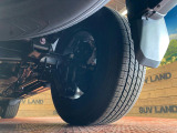 お車を安心してお乗りいただく為には、足回りの定期点検が欠かせません。サービスサポート(有償保証)では無料点検もご提供しており、安心のカーライフをお過ごしいただけるサポート体制が整っています。
