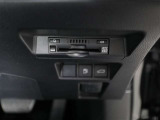 ETC車載器が搭載されているので、高速道路の乗り降りもノンストップで通過できます♪