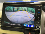 【バックカメラ】駐車時に後方がリアルタイム映像で確認できます。大型商業施設や立体駐車場での駐車時や、夜間のバック時に大活躍!運転スキルに関わらず、今や必須となった装備のひとつです!