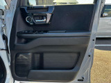 お車をお探しのお客様、ご購入までの流れや疑問点など一つ一つ丁寧にご説明させていただきます。 お客様にご納得頂ける一台を一緒にお探しいたしますので、当店へ是非どうぞ!