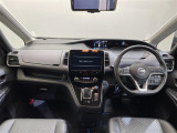 セレナ 1.2 e-POWER ハイウェイスターV 本革シート 修復歴無し