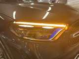 2階ショールームにはキッズスペースを完備しておりますので、お子様から目を離す事なくゆっくりと商談を進められます。是非ご家族皆さまでご来店下さいませ。メルセデス・ベンツの塗り絵などのおまけもあるかも?!