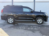 USS、TAA、JUなど全国各地の主要な正規オークション会場に参入しており、お客様のご希望に合った1台をお探しする事も可能です