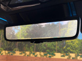【デジタルインナーミラー】カメラが撮影した車両後方の映像をルームミラー内に表示。クリアな視界で状況の確認が可能です!※ドラレコ機能ご利用には別途SDカードをご用意いただく場合があります。