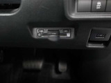 ETC車載器が搭載されているので、高速道路の乗り降りもノンストップで通過できます♪
