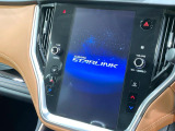 【メーカー純正11型ナビ】インテリアに溶け込むスタイリッシュな「専用設計」メーカーナビを装備♪視認性や操作性など基本性能にも優れ、より上質なカーライフをお楽しみいただけます。
