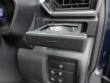 ダイハツ認定U-CARは、「車両状態証明書」「約60項目の徹底点検・整備」「内装の徹底清掃と洗浄」「もしもの時の1年間無償保証」が全車に付いています。