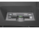 ETC☆料金所もスムーズに通過できます。ビルトインなのでおさまりよく取り付けられています。