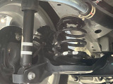 お車を安心してお乗りいただく為には、足回りの定期点検が欠かせません。サービスサポート(有償保証)では無料点検もご提供しており、安心のカーライフをお過ごしいただけるサポート体制が整っています。