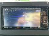 【Bluetooth】ナビゲーションと携帯電話/スマートフォンをBluetooth接続することができます。接続するとハンズフリーで使用することができるので、とても便利です。