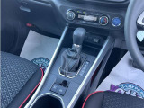 電動パーキングブレーキを搭載。スイッチ操作でパーキングブレーキを作動・解除することが可能ですので、操作の力が不要ですよ♪