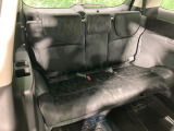 床下収納式のサードシートです。座席部分をコンパクトに収納でき、広大な荷室スペースとしてお使いいただけます!乗車人数や荷物の量など利用シーンに合わせて3列目を有効活用でき、とっても便利♪