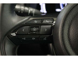マルチインフォメーションディスプレイの操作スイッチがハンドル部にあります!みたい情報をすぐに確認できます。