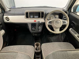 高いホールド性で運転姿勢が安定します。長距離ドライブでも疲れにくいのが魅力です。快適なドライビングライフをお送りください♪