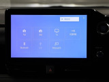 ディスプレイオーディオを装備。スマホとクルマをつなぐことで、これまでのナビに加えて、色々なサービスが楽しめます。