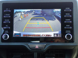バックカメラ装備しております。駐車時に大変役に立ちますよ。駐車が苦手な方にも便利機能です。
