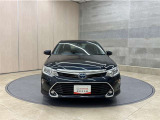 お車購入のポイントとなるフロントマスクです。上質で迫力あるデザインですね☆☆