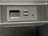 USBオーディオにも対応できる端子付きです。スマートフォンの充電ももちろんOK!
