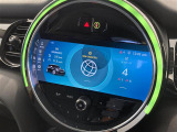 ◆LIBERALAは、輸入車選びの新たなスタイルを提案するインポート・セレクト・ブランドです。オーナー様となる方がクルマから直接感じる感性を第一にした、最良の一台との出会いをコーディネートいたします。