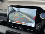 【バックカメラ】駐車時に後方がリアルタイム映像で確認できます!立体駐車場での駐車時、また、夜間のバック時に大活躍!運転スキルに関わらず、今や必須となった装備のひとつです