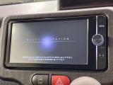 【純正ナビ】人気の純正ナビを装備。オーディオ機能も充実しており、Bluetooth接続すればお持ちのスマホやMP3プレイヤーの音楽を再生可能!毎日の運転がさらに楽しくなります!!