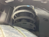 お車を安心してお乗りいただく為には、足回りの定期点検が欠かせません。サービスサポート(有償保証)では無料点検もご提供しており、安心のカーライフをお過ごしいただけるサポート体制が整っています。