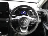 各操作スイッチなどもハンドルから手を放すことなく操作可能で安全運転に支援いたします!