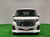 煌くメッキフロントグリルとスポーティーさが際立つ洗練されたスタイル。トールカスタムが入荷致しました。