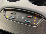 【シートヒーター&ベンチレーション】夏場は涼しい風でお尻や背中の熱やムレを防ぎ、冬はエアコンよりも早く温まってポカポカに!季節を問わず快適に過ごせます。