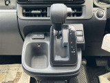 MTモード付。発進時やシフトチェンジ時もストレスなくマニュアル運転を楽しめます♪