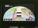 様々な情報を表示できるモニターで、運転をサポート。車両情報や設定変更も簡単に行えます。安全運転をサポートします。