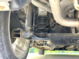 お車を安心してお乗りいただく為には、足回りの定期点検が欠かせません。サービスサポート(有償保証)では無料点検もご提供しており、安心のカーライフをお過ごしいただけるサポート体制が整っています。