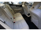 詳細お問い合わせは、VOLVO CAR 姫路まで。079-292-5481