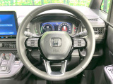 【純正革巻きステアリング】上質な革を使用することで、手にしっかり馴染みとても運転しやすいハンドルです♪