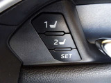 【運転席シートポジションメモリー】運転する方に合わせてシートポジションを設定できるので、すぐに自分のシートポジションへ変更可能です♪