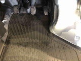 気持ちよく乗れる様ルームクリーニング済みです。