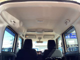 ご成約のおクルマ全て、エンジンオイルを交換してご納車させていただきます!また、点検時に消耗品の状態確認も行い必要に応じて新品交換させていただきます!