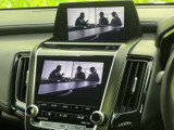 テレビ番組の映像を画面に表示でき、停車中の待ち時間などに映像を視聴できます。車内で過ごす時間の楽しみが広がる装備です。視聴は安全のため、必ず停車中にお楽しみください。
