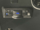 ETC車載器搭載しております。高速道路も料金支払いレーンに並ばず通過でき、とても便利です。ETCカードもお車購入時に入会する事ができます。お気軽にお問い合わせ下さい。