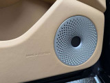 【オプション】Bang & Olufsen for Bentley(バング&オルフセンサウンド)