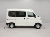 愛知県下全域の安心ネットワークで納車後のメンテナンスが受けられます。お車の点検・車検の案内やその後の調子伺いなど、担当スタッフがフォローさせて頂きます。