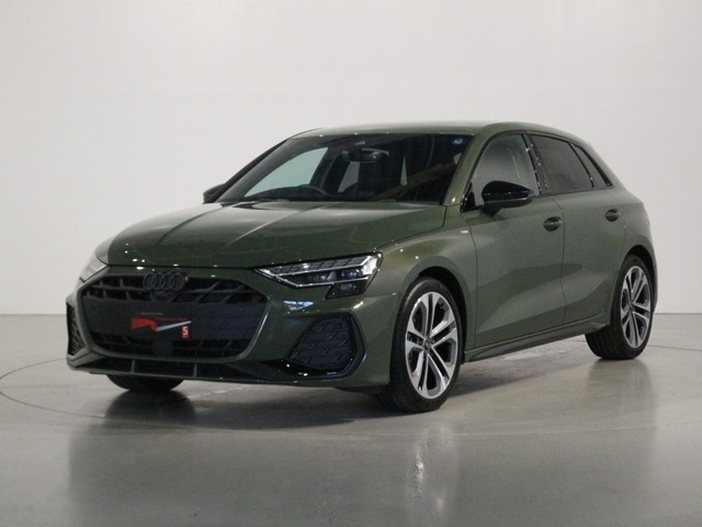 A3スポーツバック 30 TFSI Sライン 
